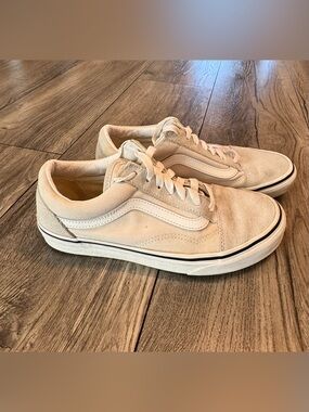 Vans Old Skool White Canvas Suede Sneakers Women’s 7.5 EUC